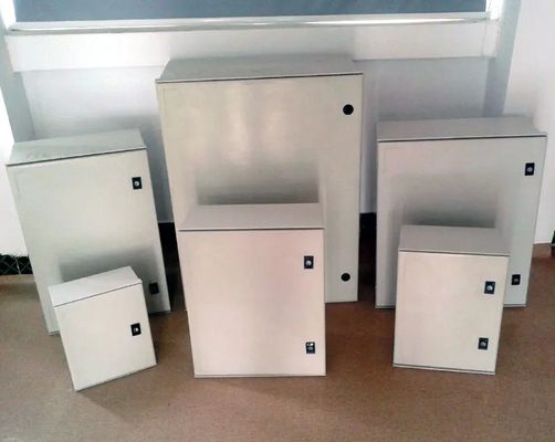 IP66 Waterproof  Wall Mounted Fiberglass Enclosure Box With Solid Lid 600*500*230mm